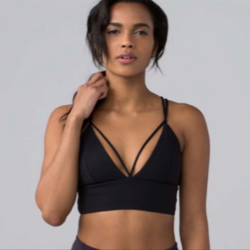 Lululemon Pushing Limits Sports Bra. Size 6